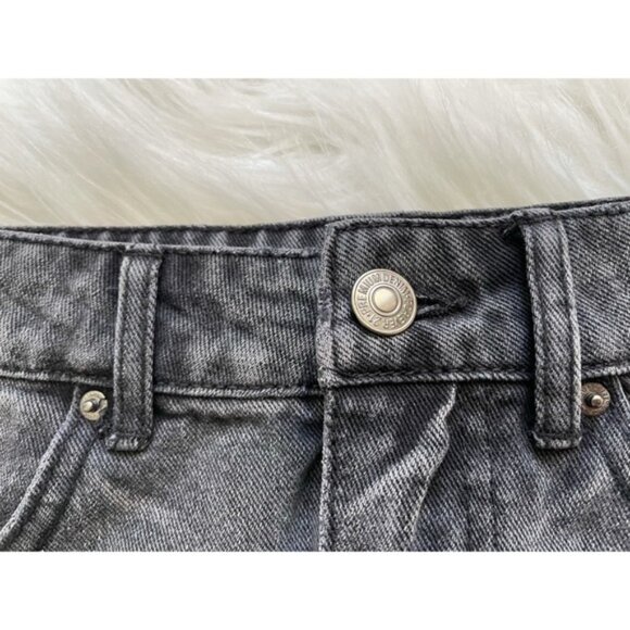 F21 Gray Denim Skirt - Picture 4 of 4